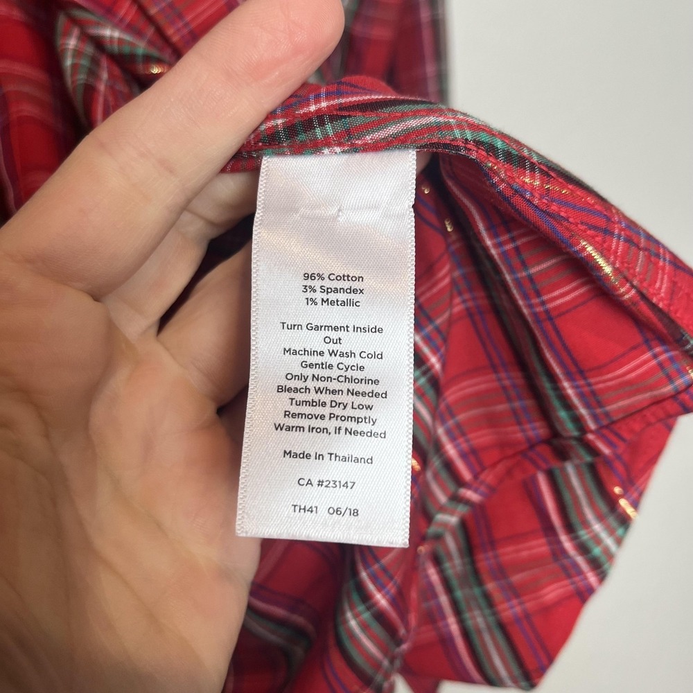 Talbots Shirt Womens 2 Red Plaid Button Front Long Sleeve Non Iron Stretch Top - Picture 3 of 6